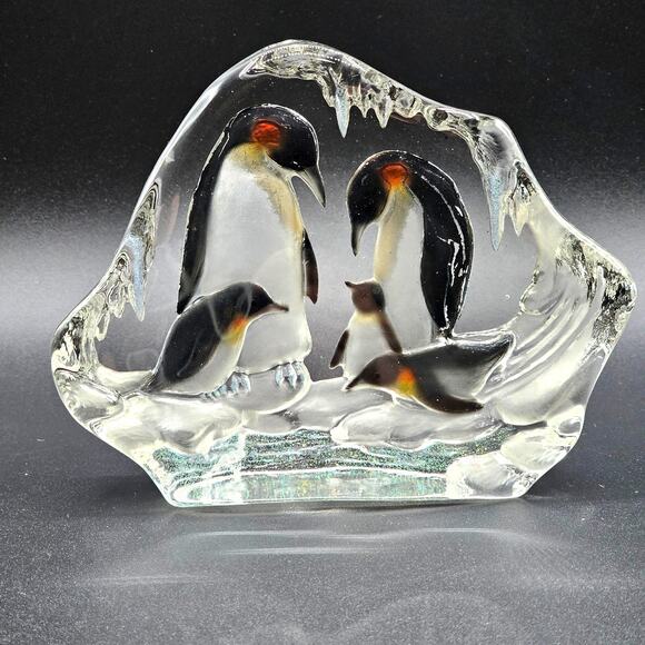 Crystal Glass Penguin Sculpture Iceberg Wildlife Art Figurine Family Scene - Picture 1 of 6